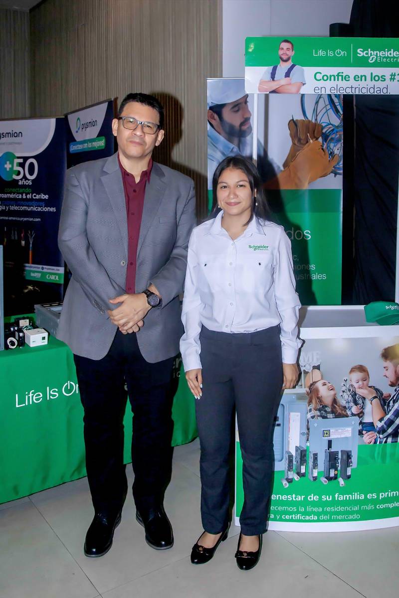 Un éxito el Led Fest de LED Store