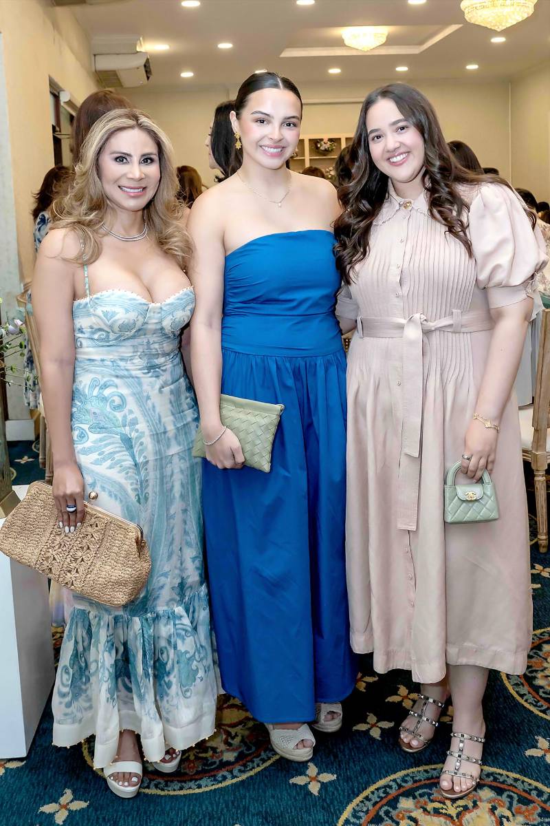 Dulce Mejía, Lucía Matute y Arianna Salgado.