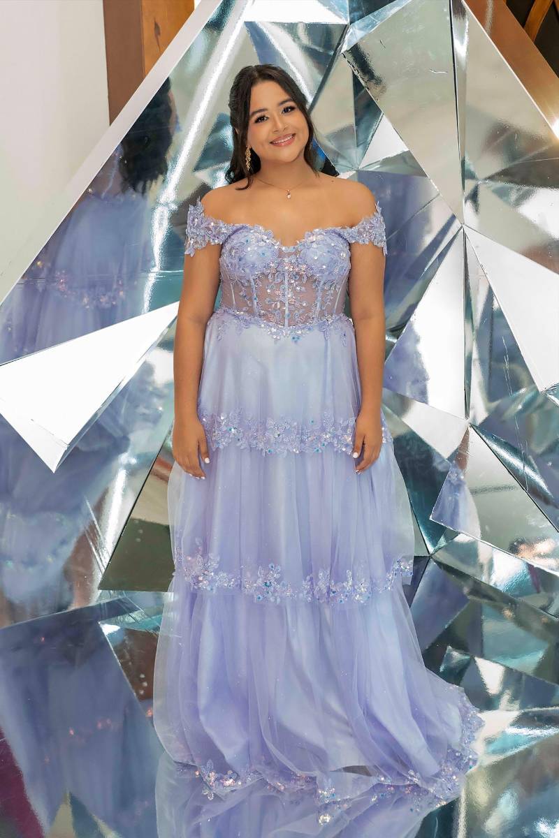 Looks de la gala de graduación de la Escuela Internacional Sampedrana 2026