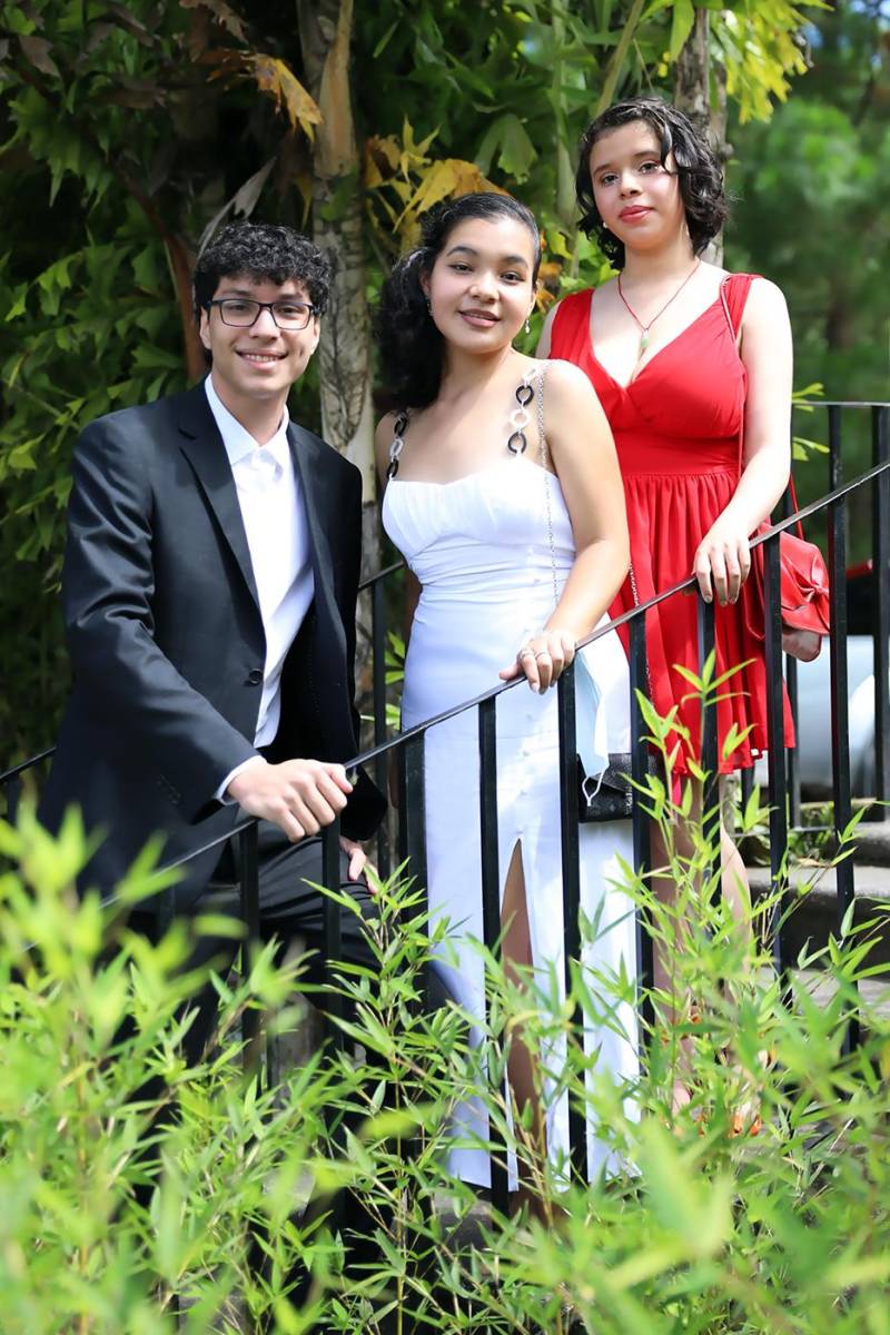 Job Flores, Angie Macías y Venus Lobo