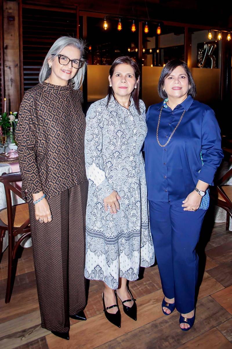 Ana Lucía Madrid, Roxana Suazo y Linda Crespo