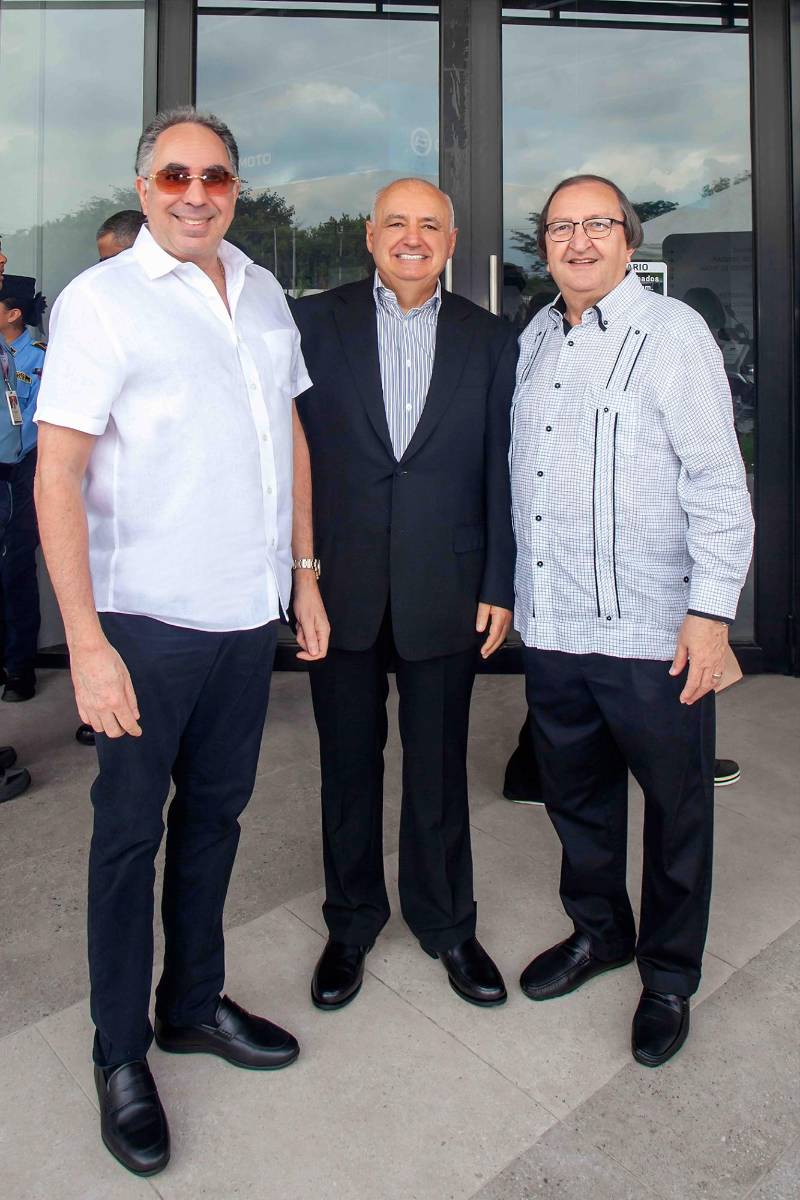 Camilo Kafati, Raymond Maalouf y Darío Rápalo.