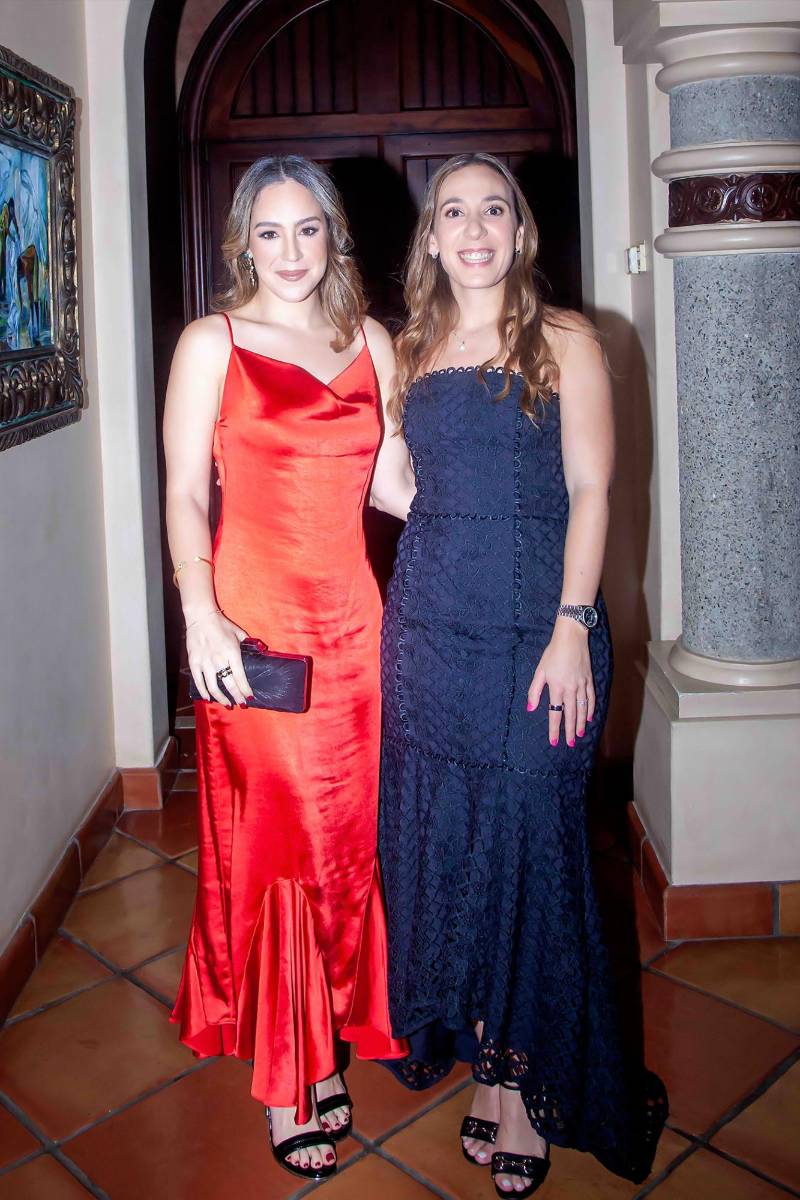 Rose Jabbour y Camila Asfura.