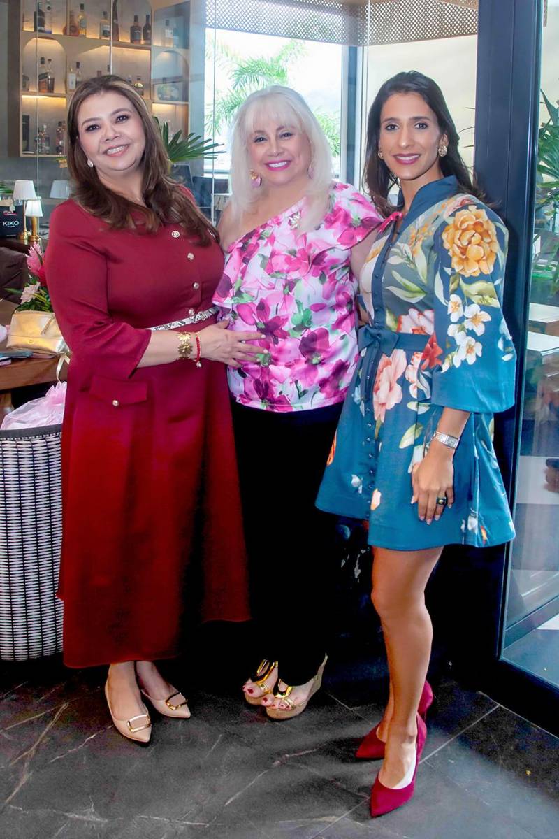 Lorena Alfaro, Jackie Babun y Lille Abufele.