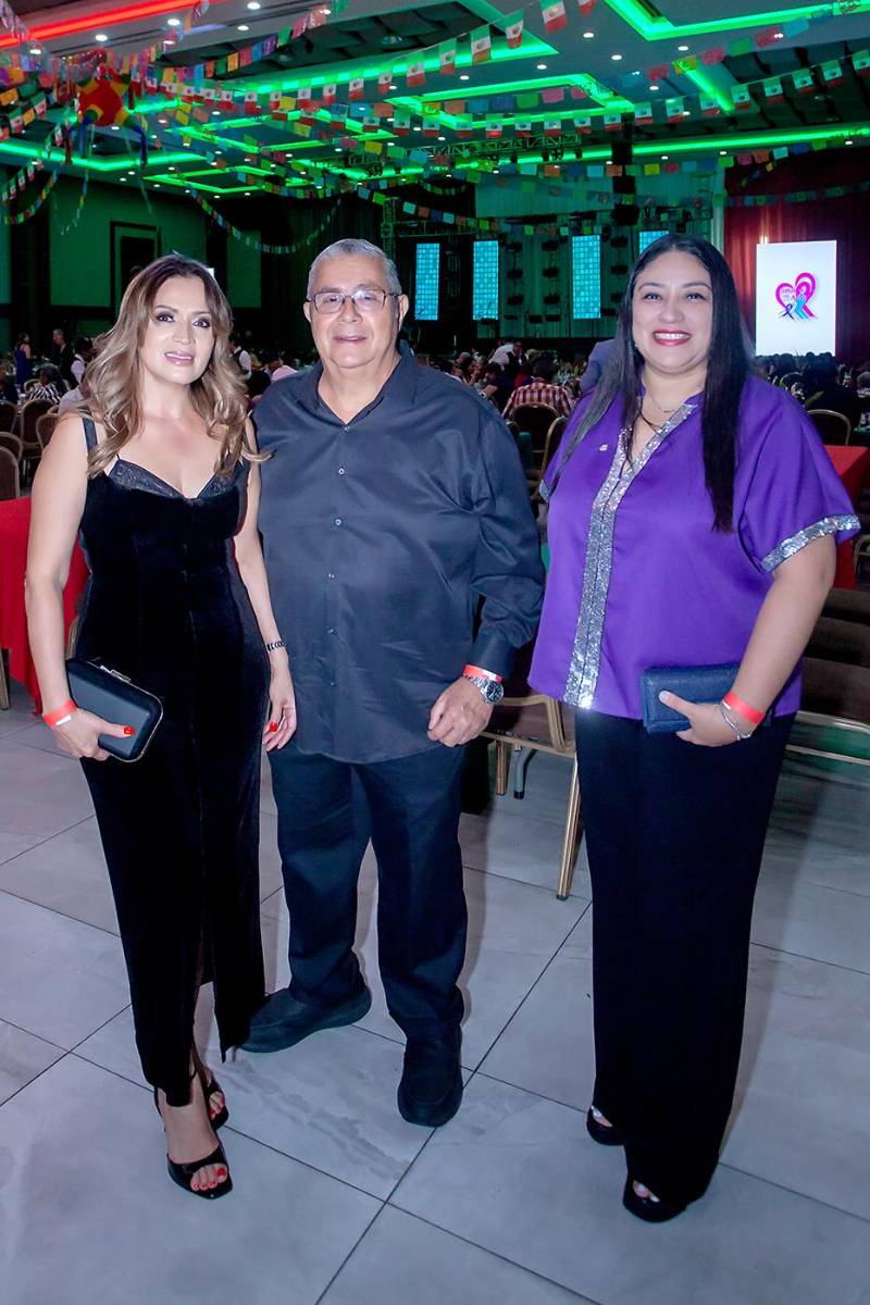  Patricia Girón, German Ayala y Ana Álvarez