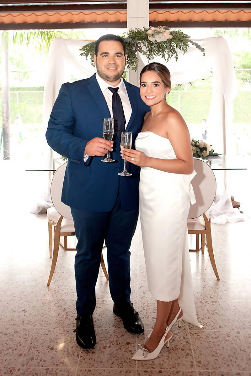 Carlos El Bascha y Delmy Martínez.