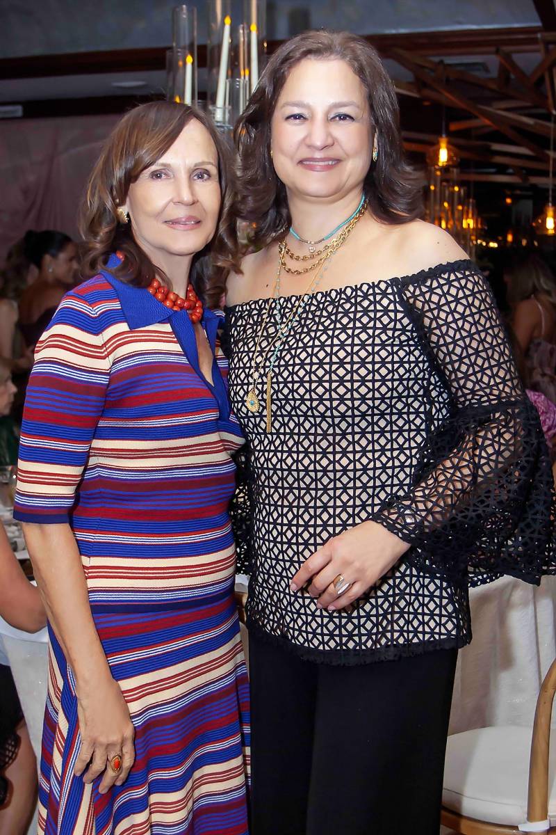 Juana Canahuati y Karen Stechmann.