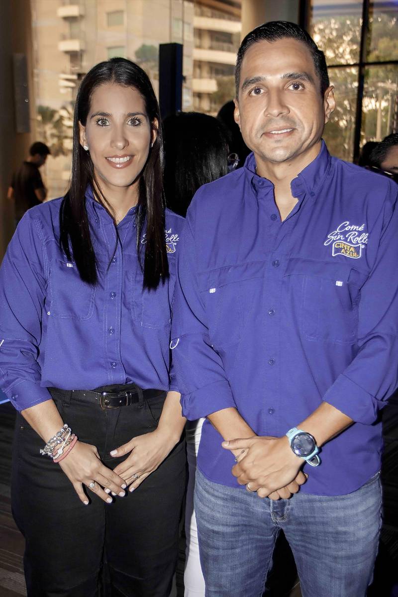 Asi fue el lanzamiento de Cinta Azul un nuevo producto premium