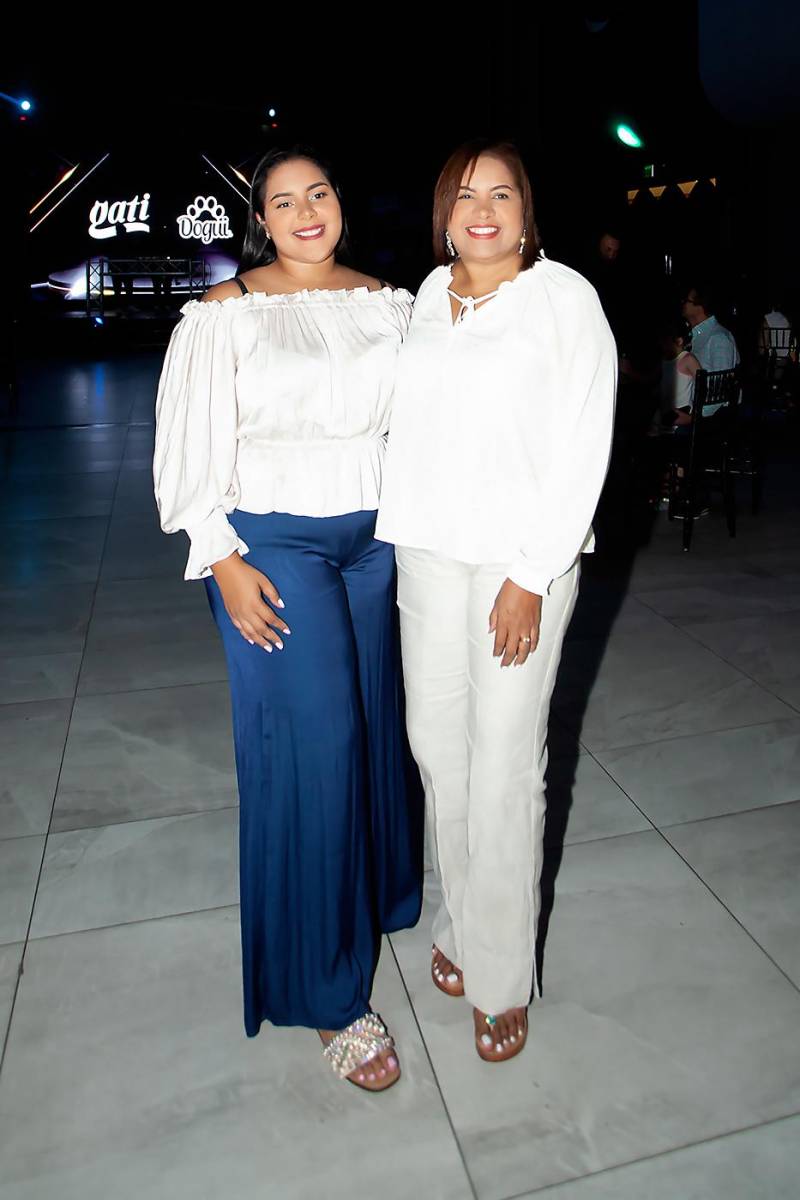 Katy Matute y Merary Pavón.