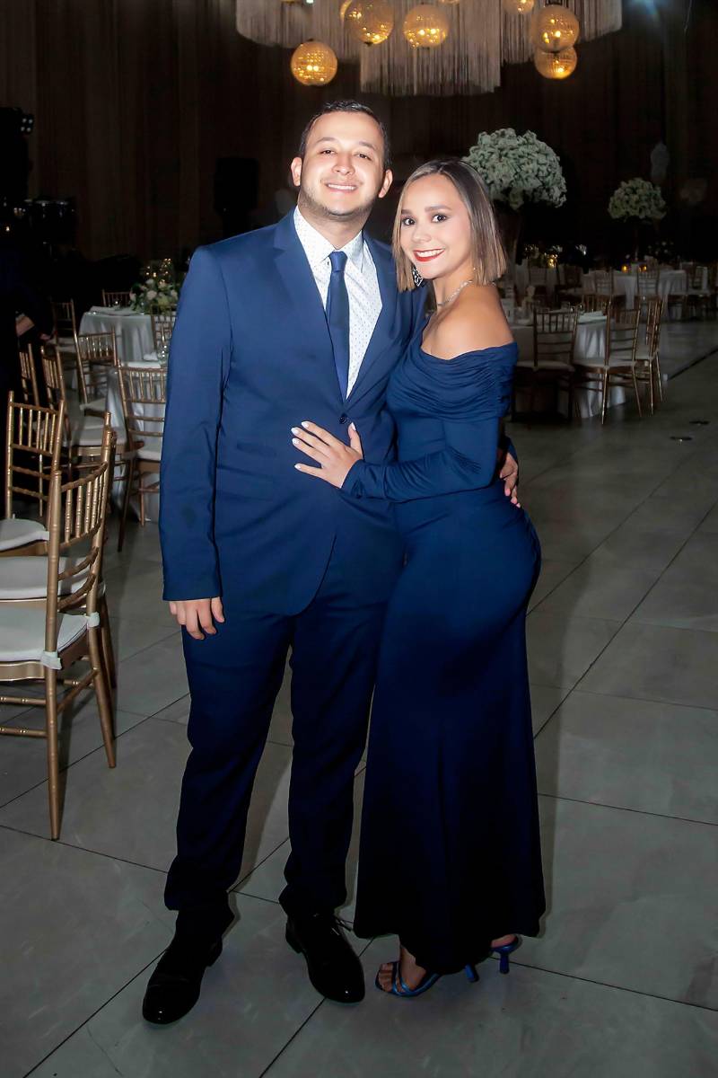 Roger Arita y Stephany Guerrero