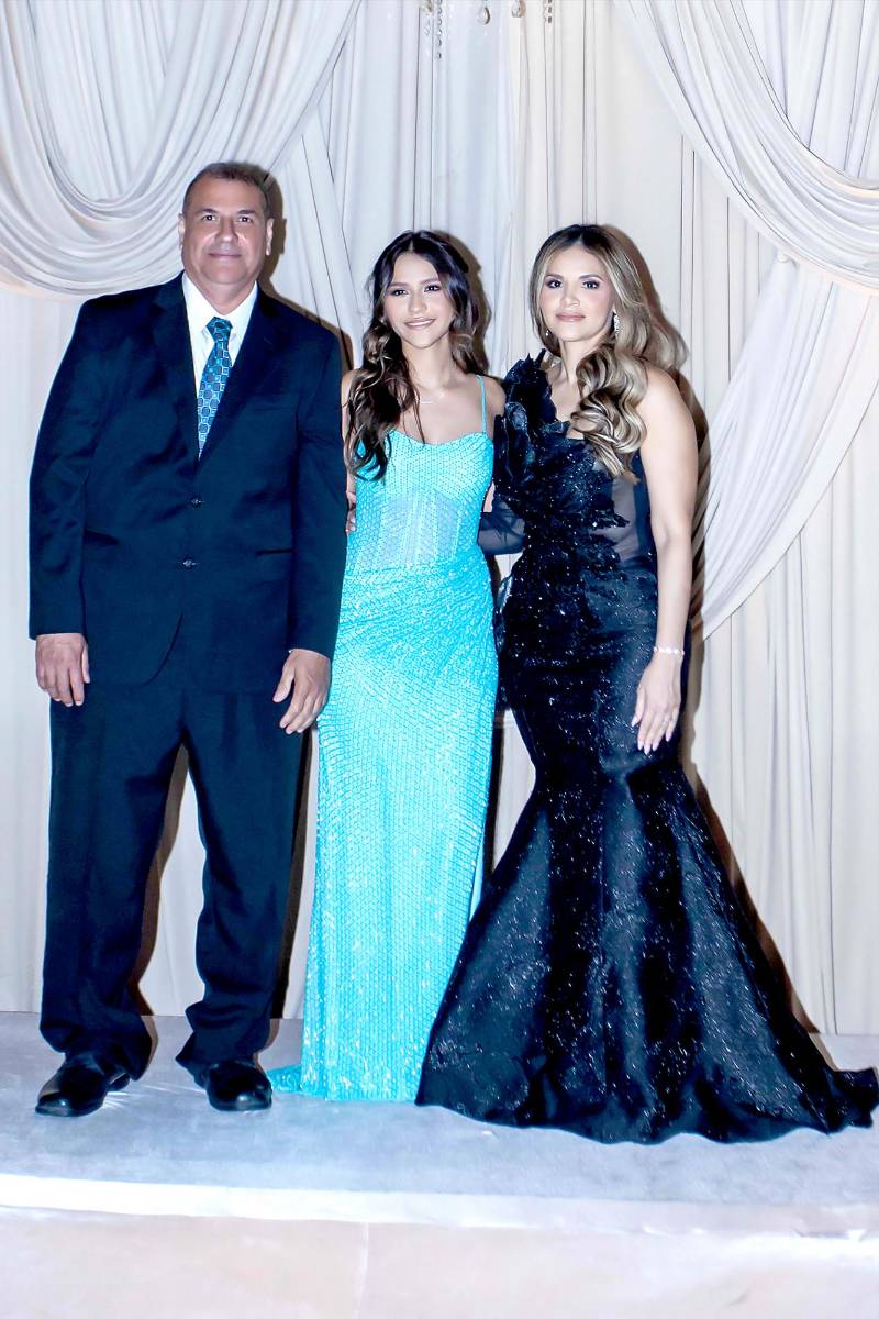 Desfile padres e hijos de la prom 2026 de Happy Days &amp; Freedom Institute