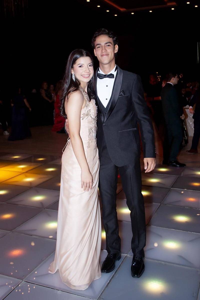 María Fernanda Mejía y Aaron Jafeth Peralta Uclés