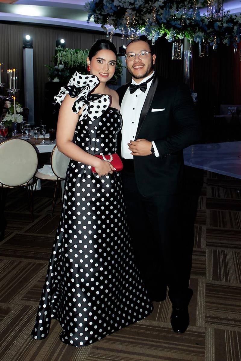 Daniela Flores y Néstor Banegas.