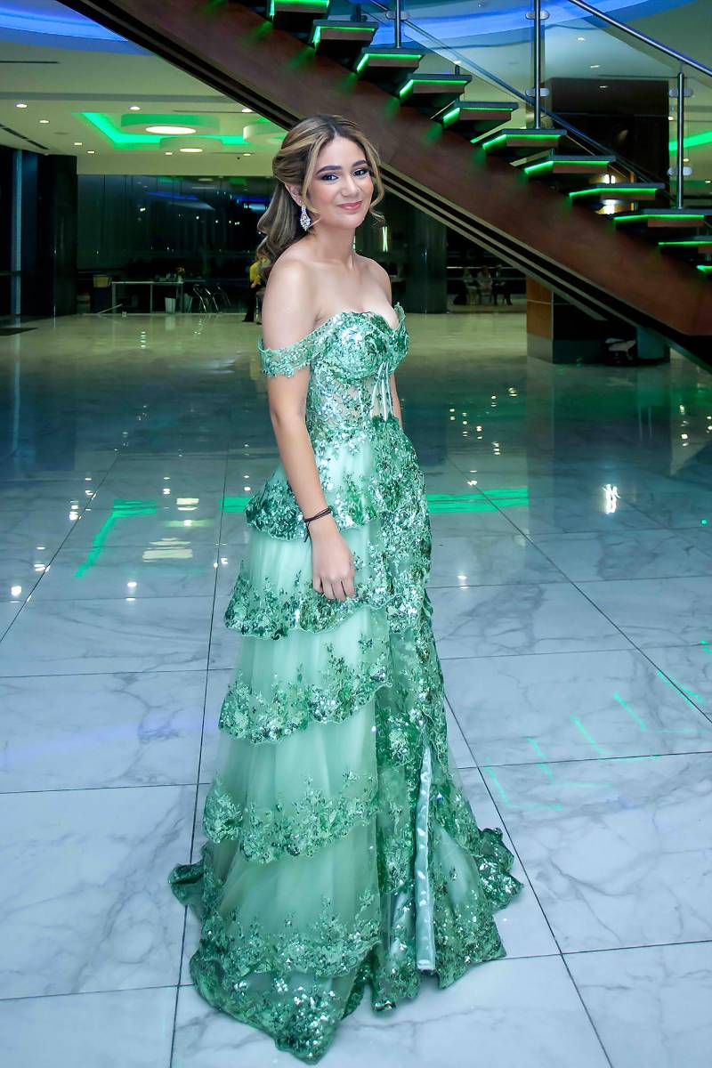 Camila Morales.