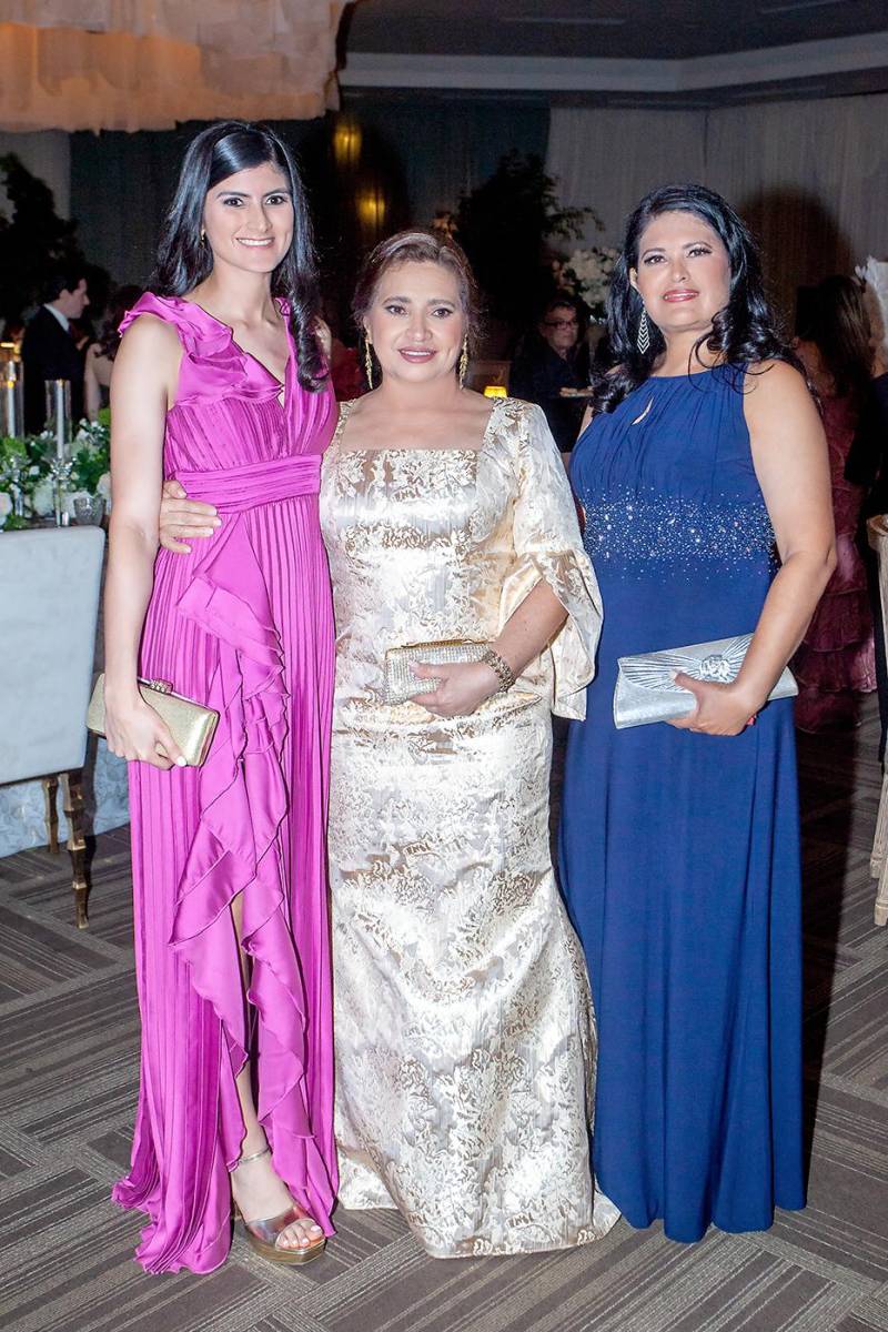 Sharyl Simons, Luz Marina Donaire y Jessy Bodden.