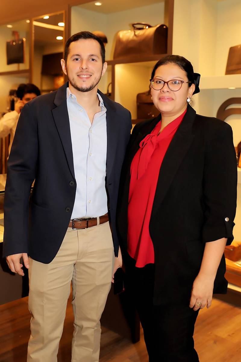 Re-Opening de Danilos en Mall Mutiplaza