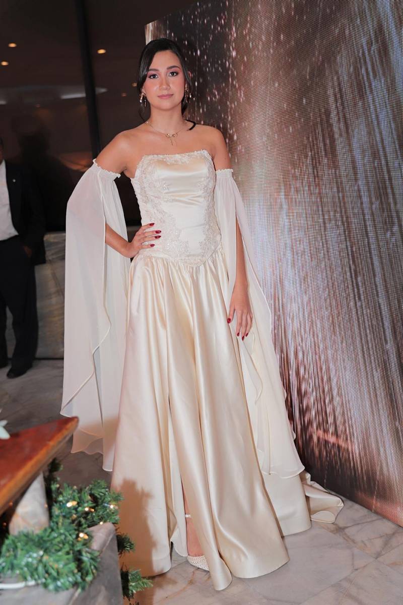 Looks de la prom 2024 del Instituto Sagrado Corazón