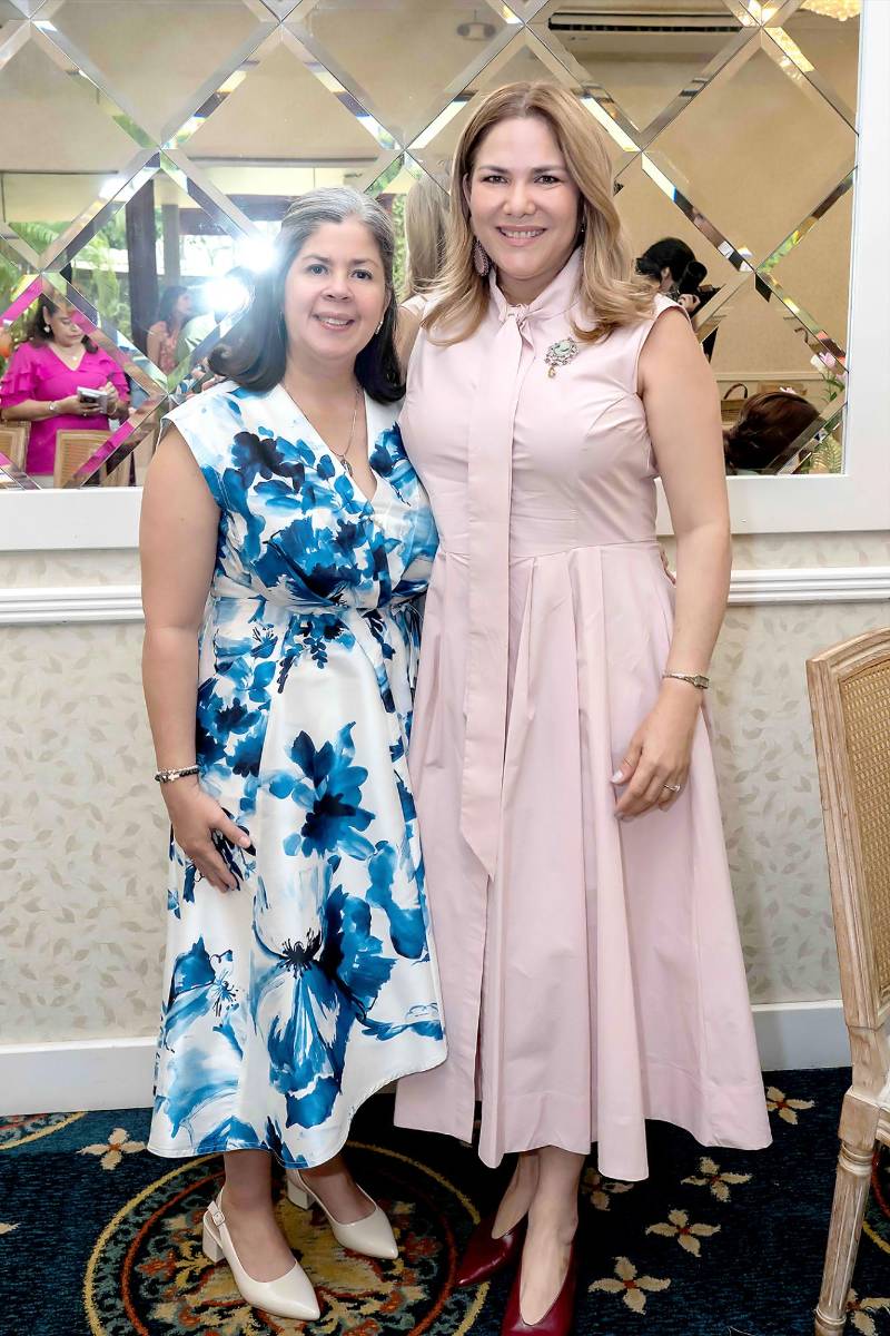 Yina Tabora y Jessica Lara.