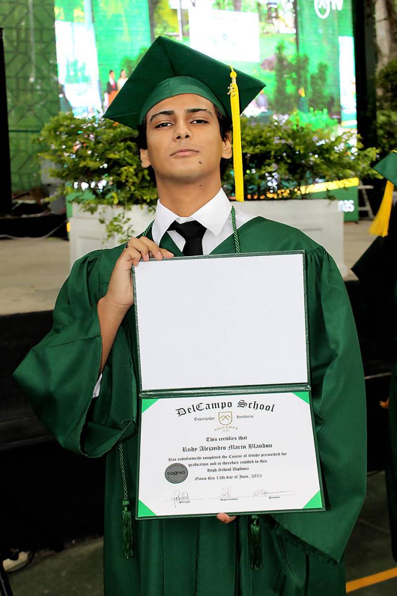 Rudy Marín.