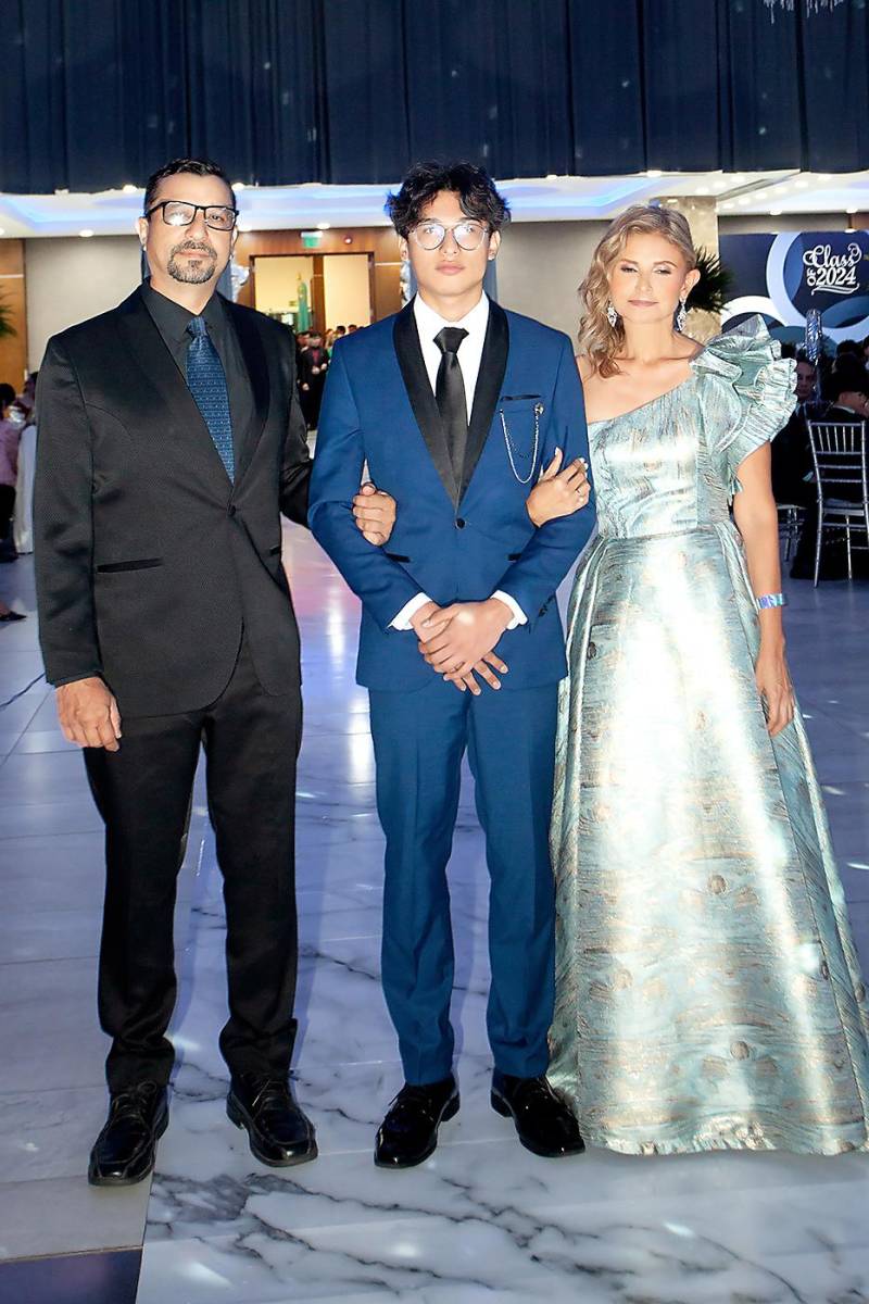 Carlos Sosa, Diego Sosa y Delmy de Sosa