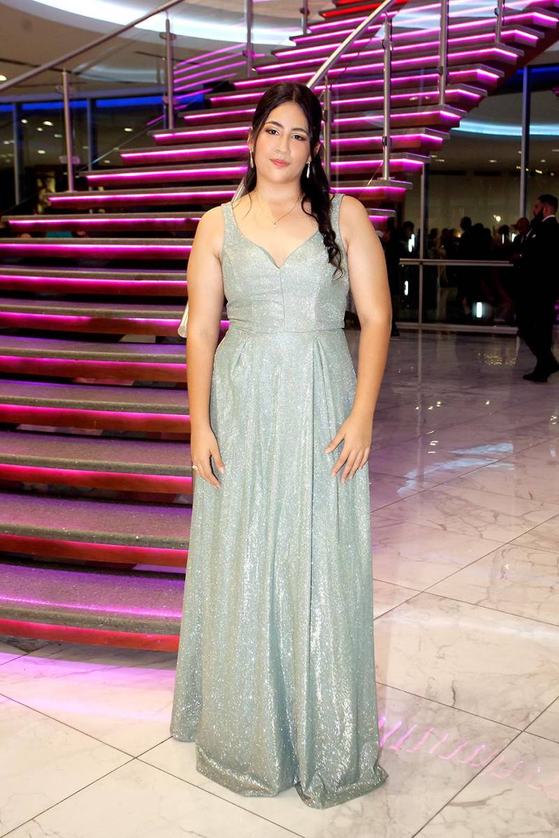 Laura Cerrato.
