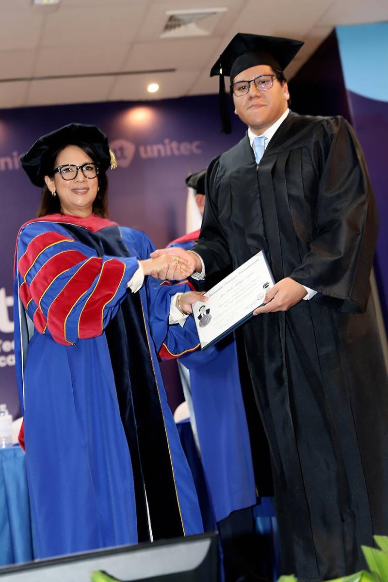 Graduaciones de Pregrado de UNITEC TGU 2025