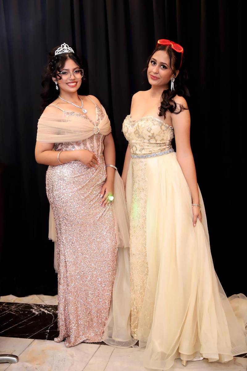 Fiesta de la prom 2025 del Instituto San José del Carmen