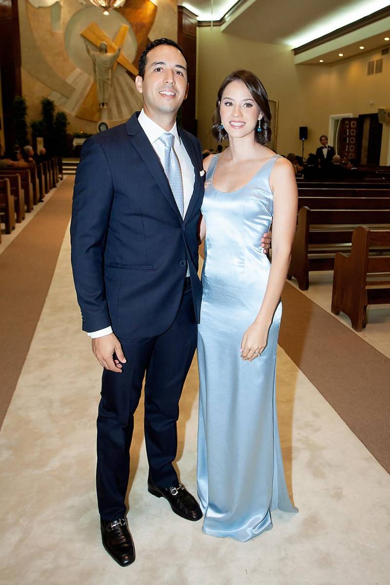 Así fue la boda religiosa de Gregory Hein y Beatriz Barletta
