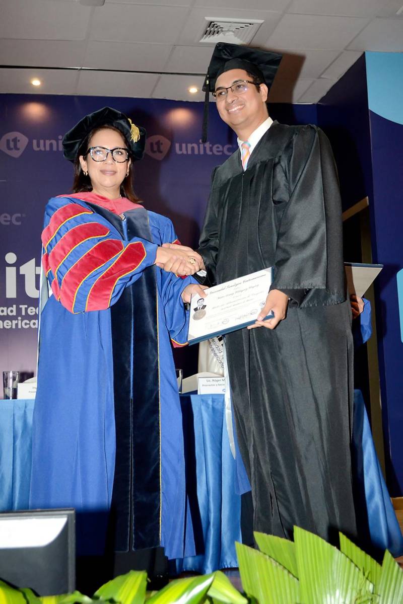 Graduaciones de Posgrado de UNITEC de Tegucigalpa 2025