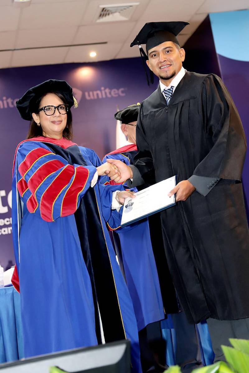 Graduaciones de Pregrado de UNITEC TGU 2025