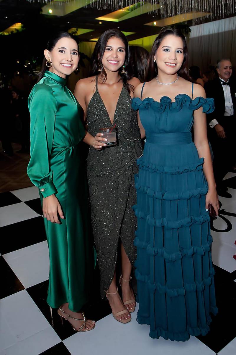 Sofía Pineda, Ana Ordoñez y Ceily López.