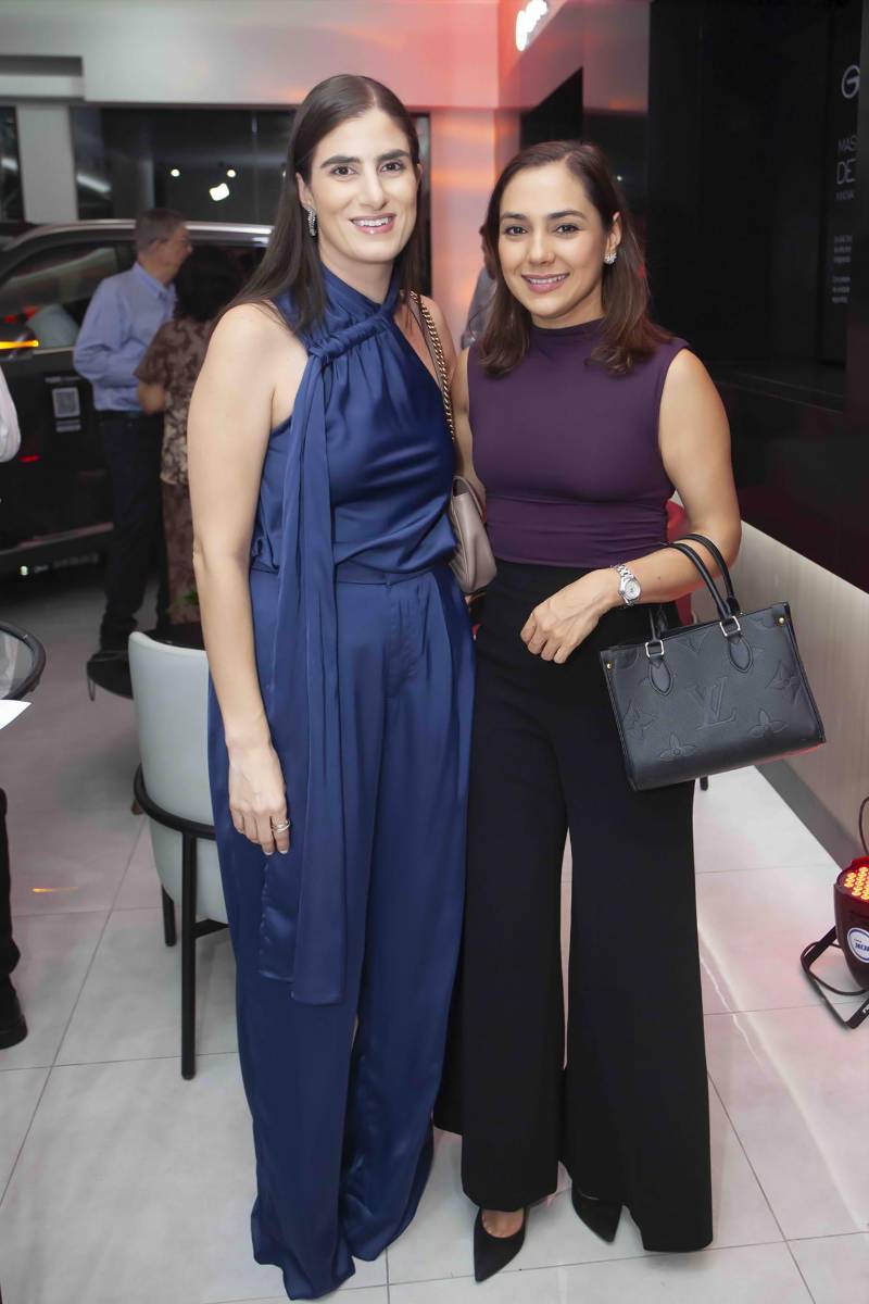 Alessandra Quesada y Elisa Lazarus.