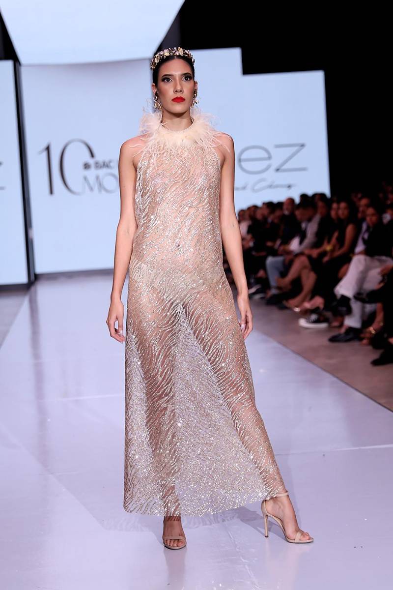 Diez por Miguel Chong en Bac Estilo Moda 2025