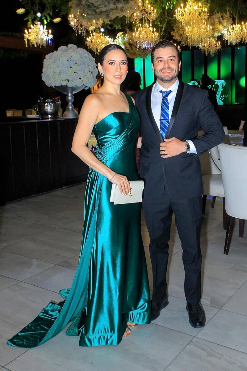  Pamela y Francis Ewens.