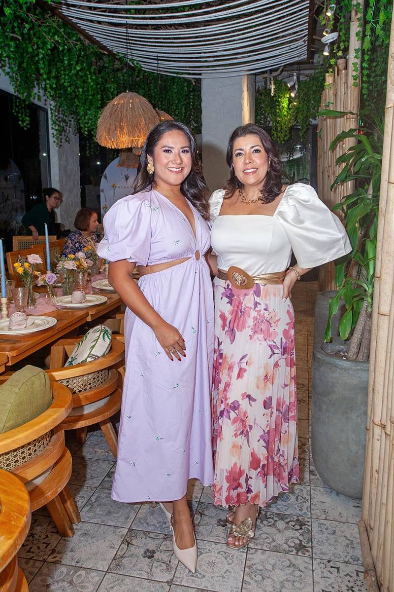 Satia Delgado y Doris Buezo