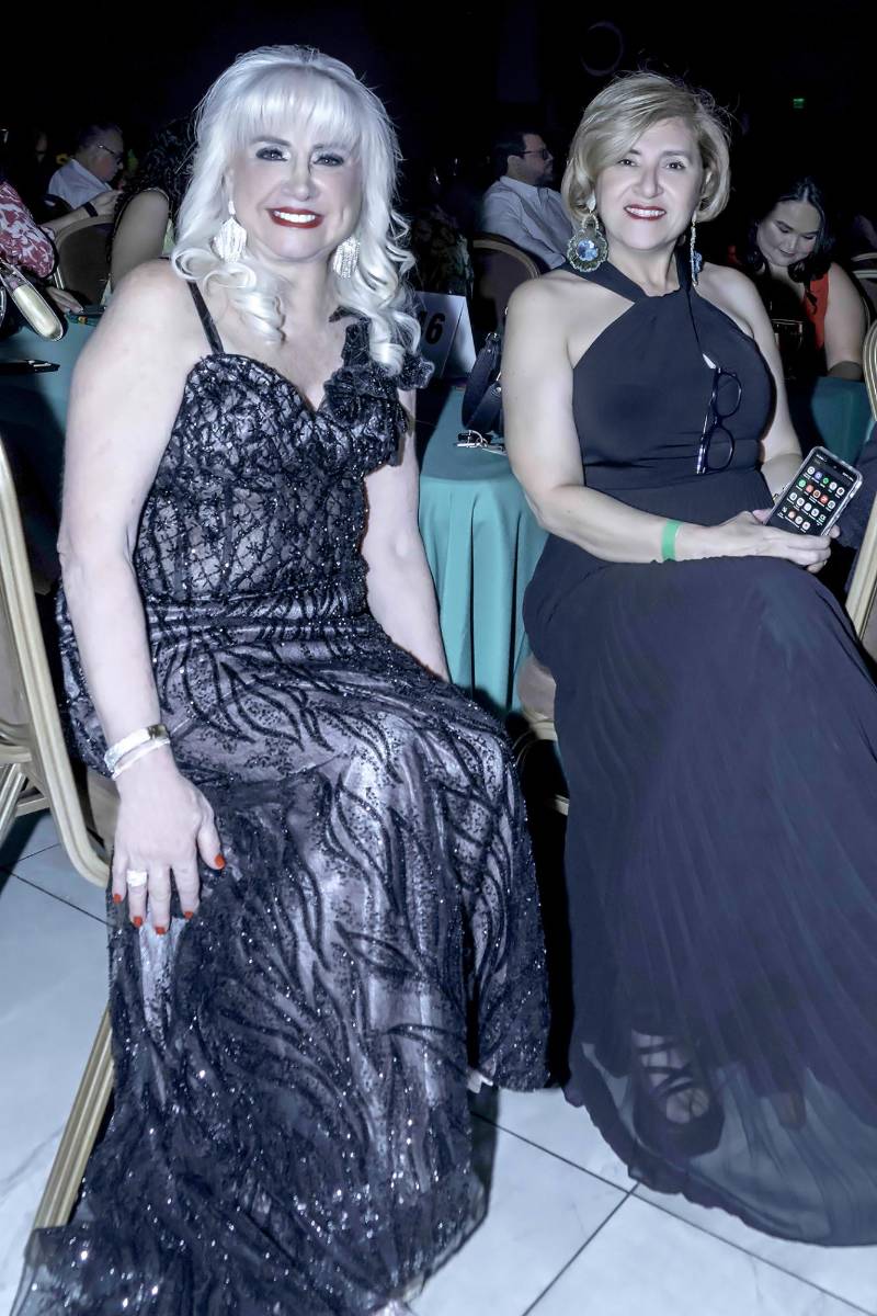 Jackie Babun y Maribel Contreras. 