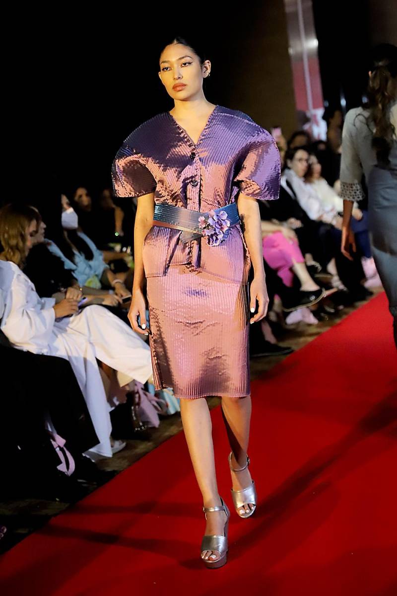 Inspiración floral en el runway de Luz Ernestina Mejía