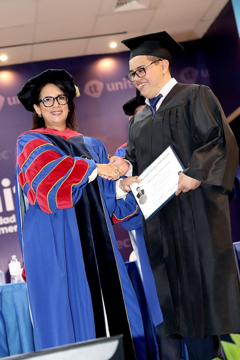 Graduaciones de Pregrado de UNITEC TGU 2025
