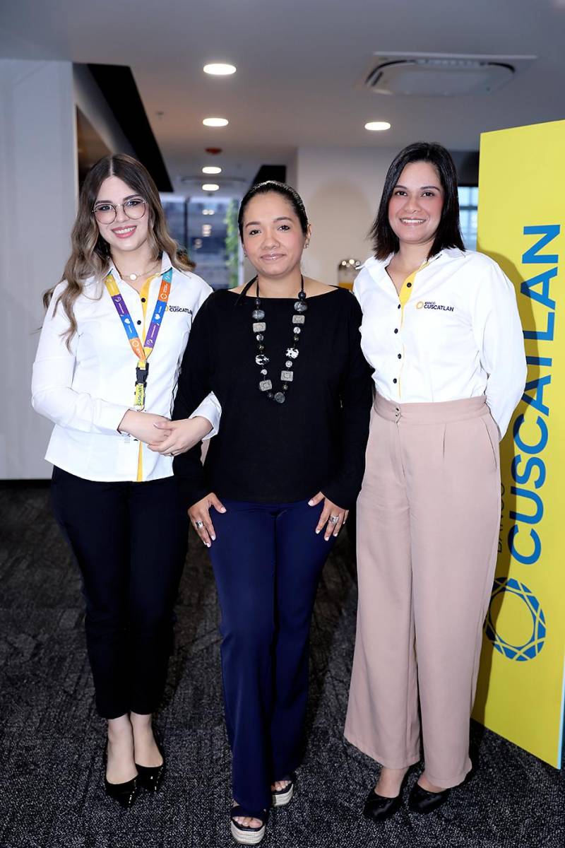Aylyn Paz, Abdi Jiménez y Larissa Cálix.