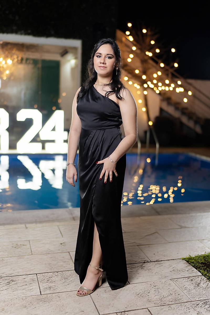 Victoria Alvarado.