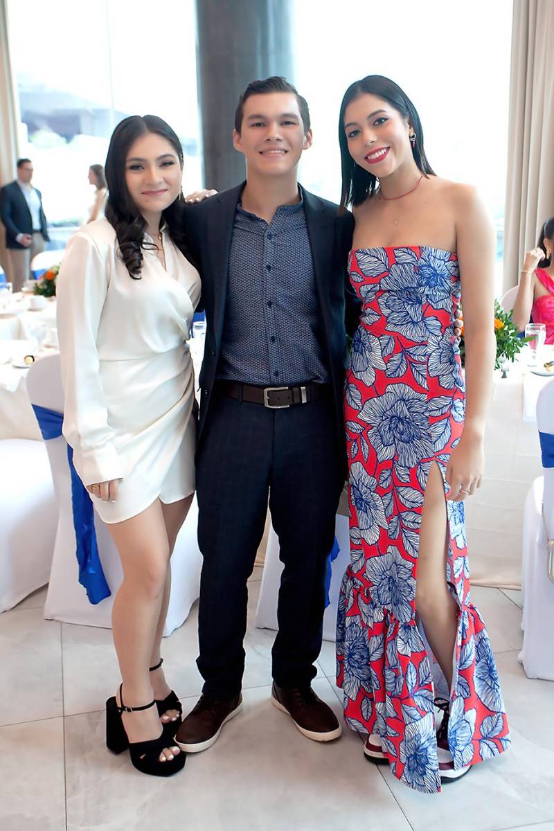 Angie Chinchilla, Timothy Osorio y Giada Rostelli.