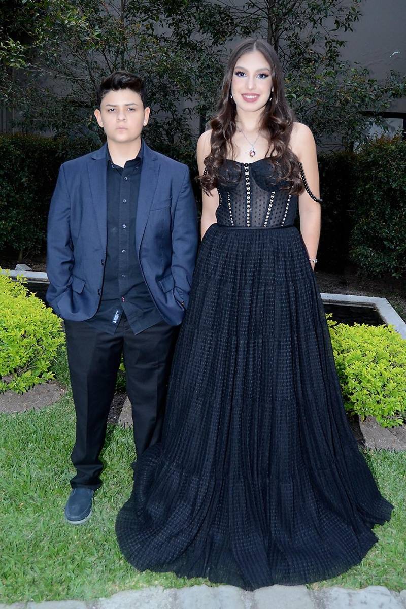 Sofía Valladares y Valentina Palma.