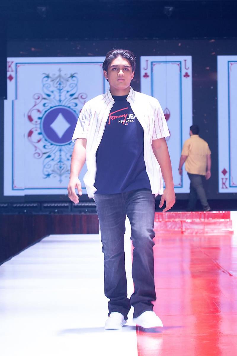 Senior Fashion Show “Ace of Style” de la Escuela Internacional Sampedrana 2025