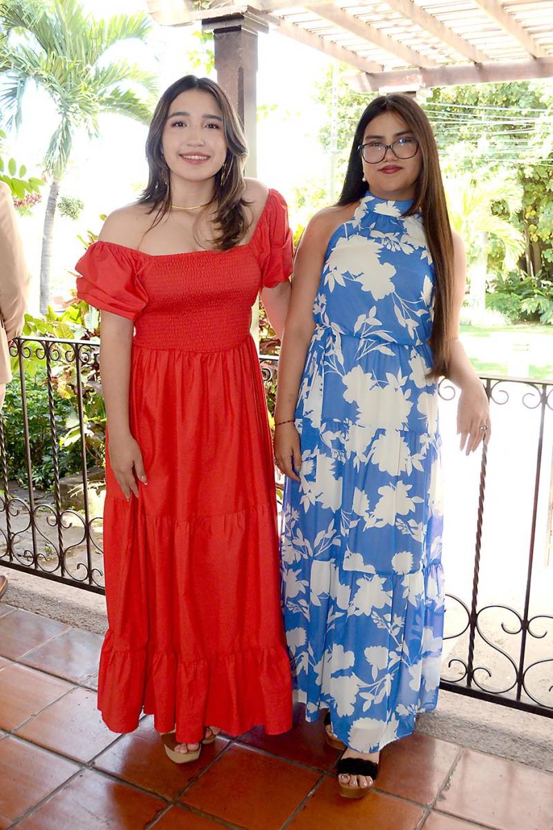 Eva Cruz y Natalia Boleres.