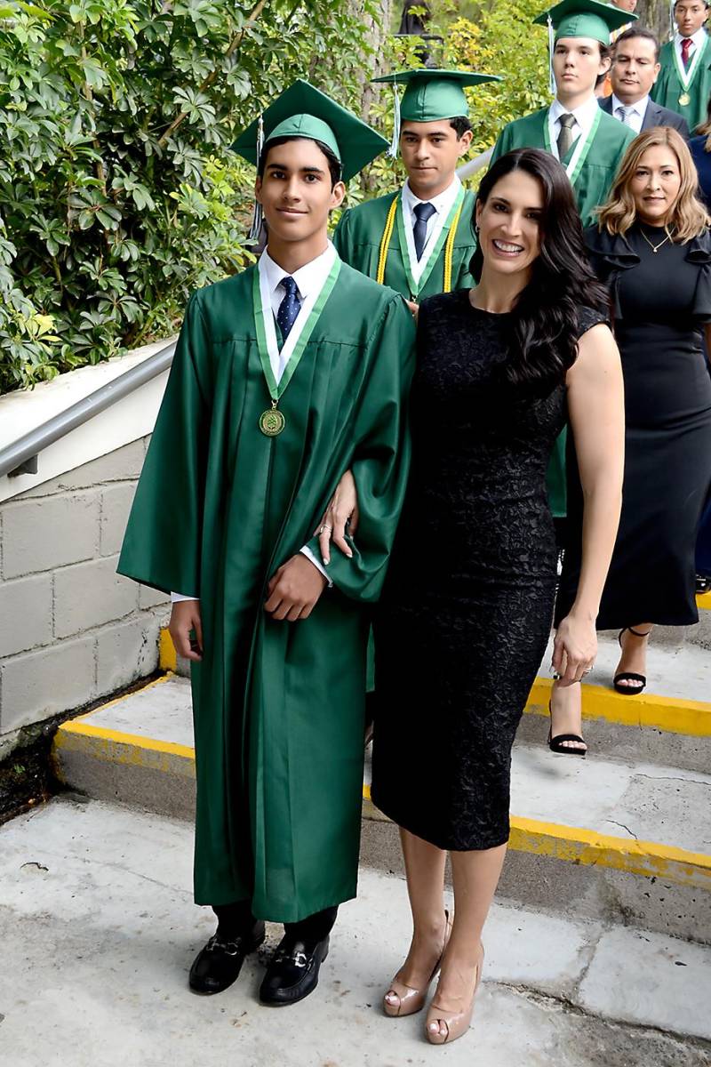 César y Leslie Henríquez.