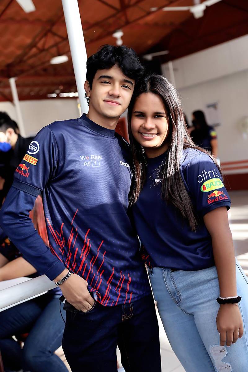 Orlando Godoy y Angélica García