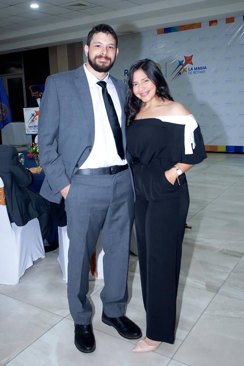 José Luis Elvir y Maricela Espinoza.