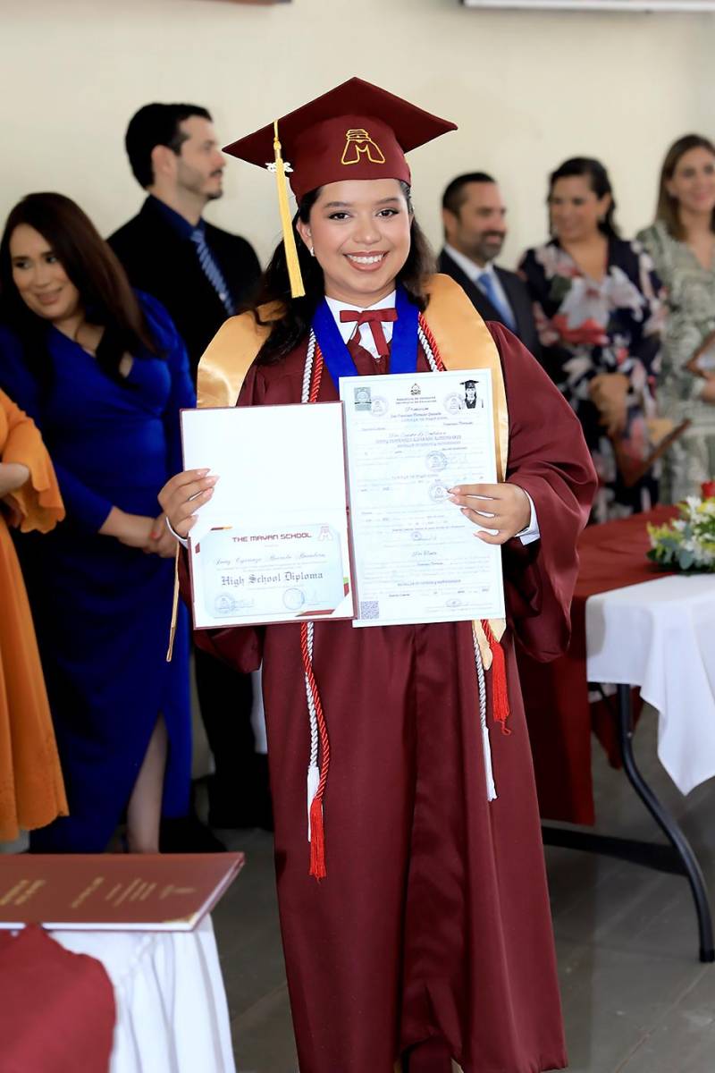 Jenny Alvarado.
