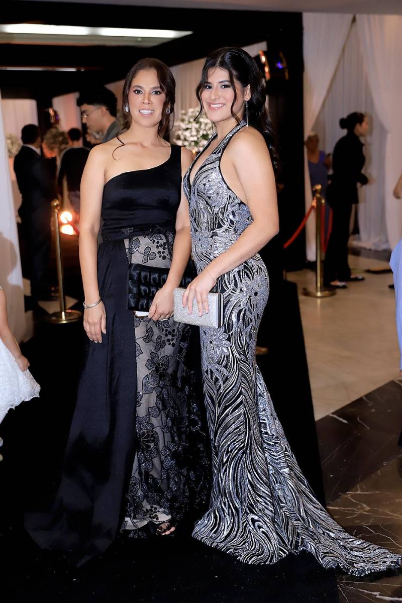 Invitados a la Prom 2025 de Elvel School