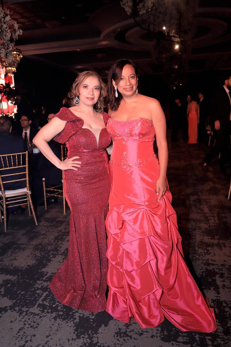 Invitados a la prom 2025 de DelCampo School